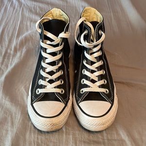 Black Converse All Stars size 6.5